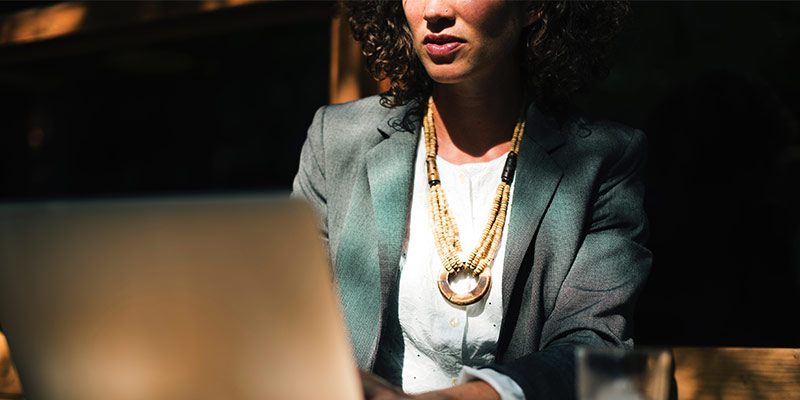 Hire marketing consultant